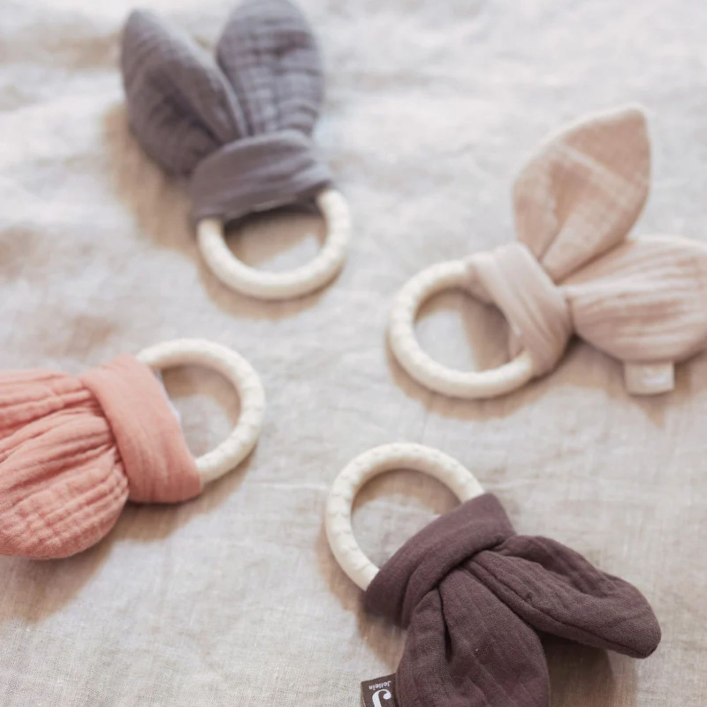 Anneau de dentition en silicone Oreilles de lapin - Jollein