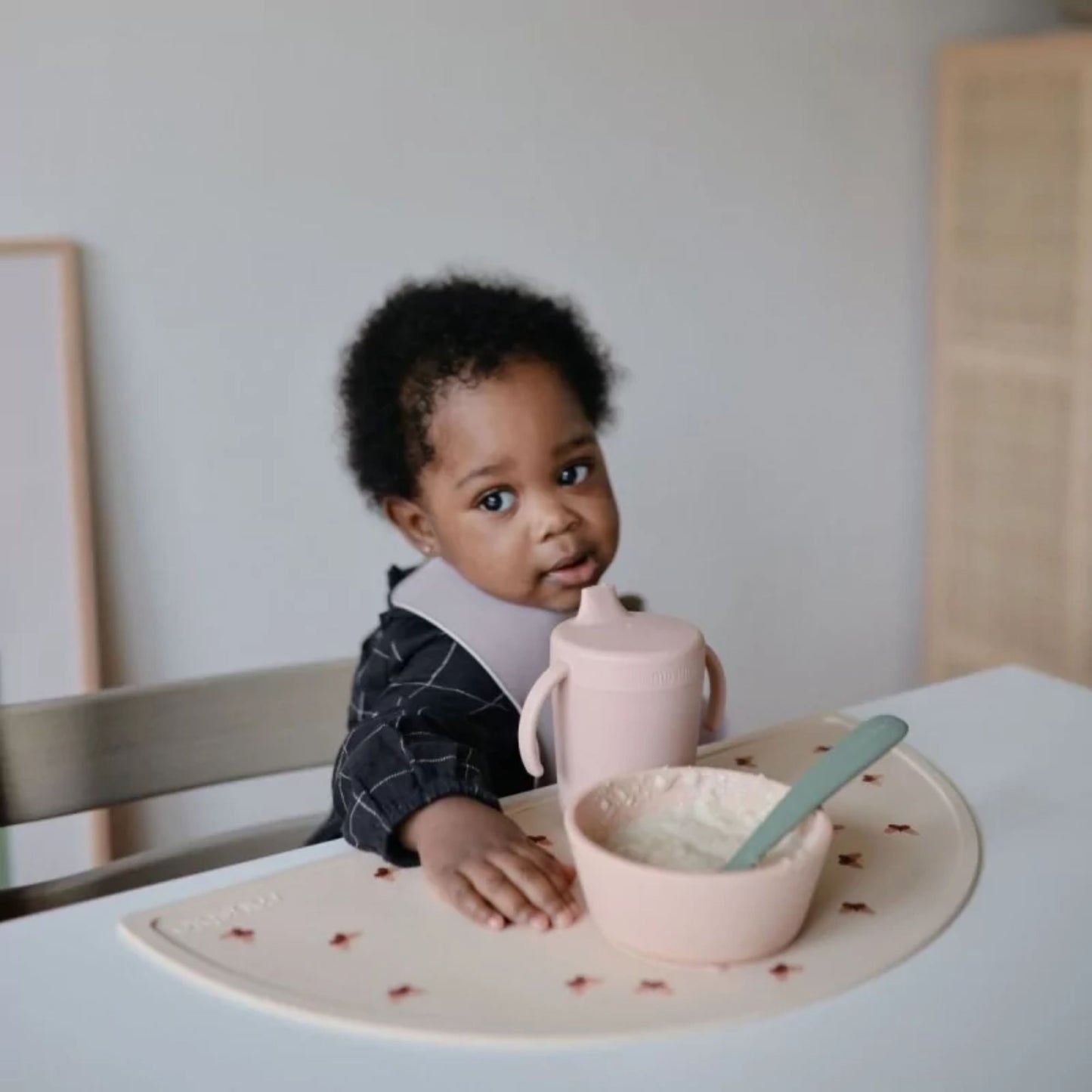 Tasse d'apprentissage en silicone - Mushie