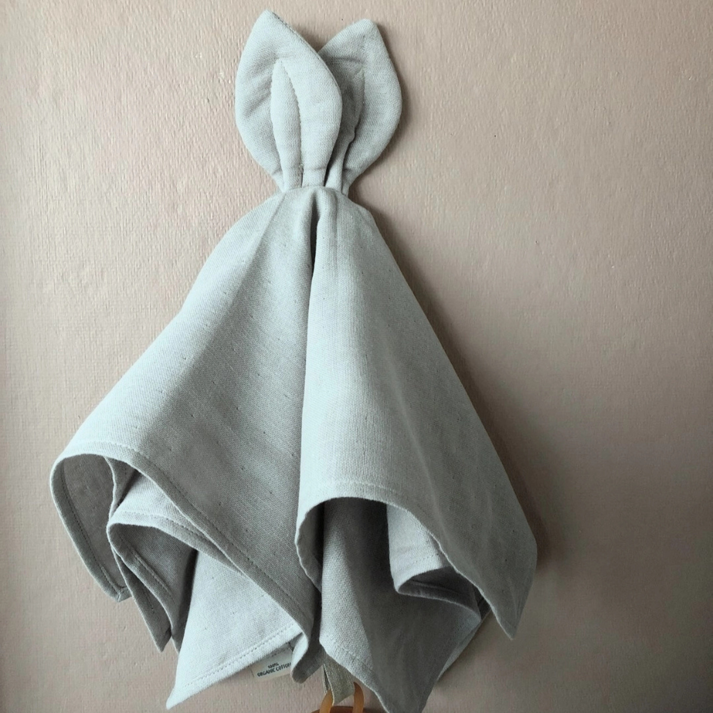 Doudou lange lapin en coton biologique - SAGA Copenhagen