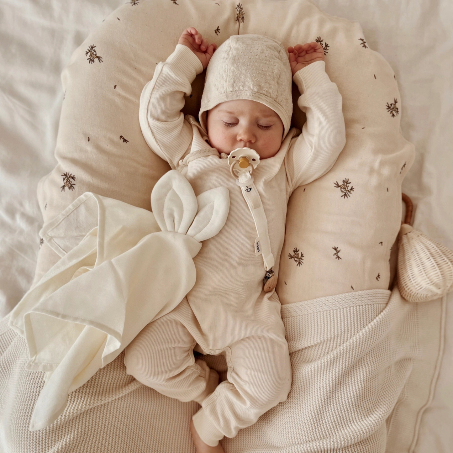 Doudou lange lapin en coton biologique - SAGA Copenhagen