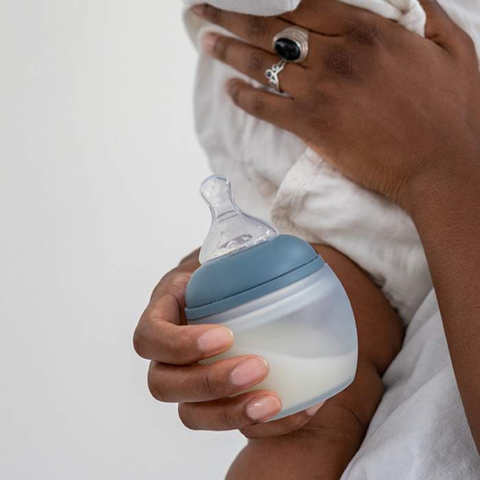 Biberon anti-colique en silicone médical 240 ml - Élhée
