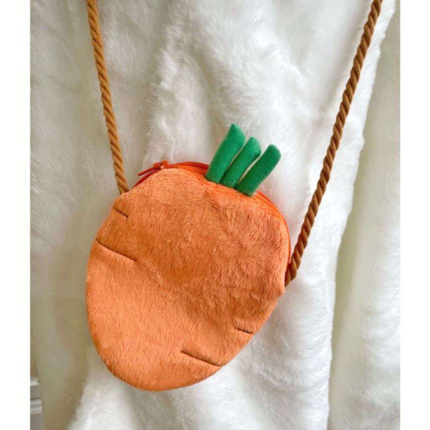 Déguisement cape Lapin et sac carotte - Le Petit Souk